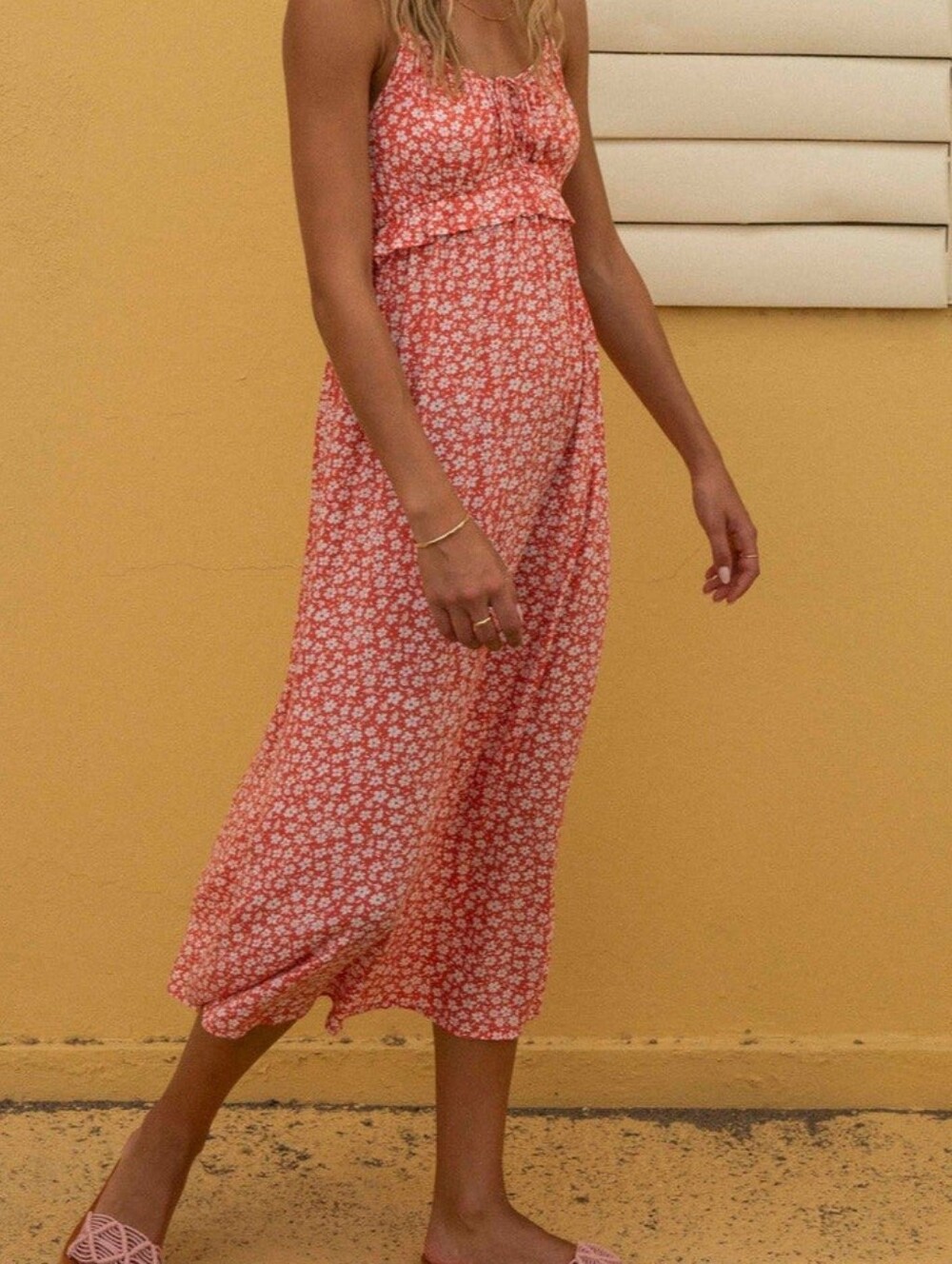 Floral Mid Billabong dress in Coral Pink M
